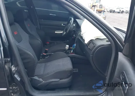 2004 Volkswagen Jetta Gli 1.8T/Gls 1.8T from USA, damaged, VIN 3VWSE69M64M135499